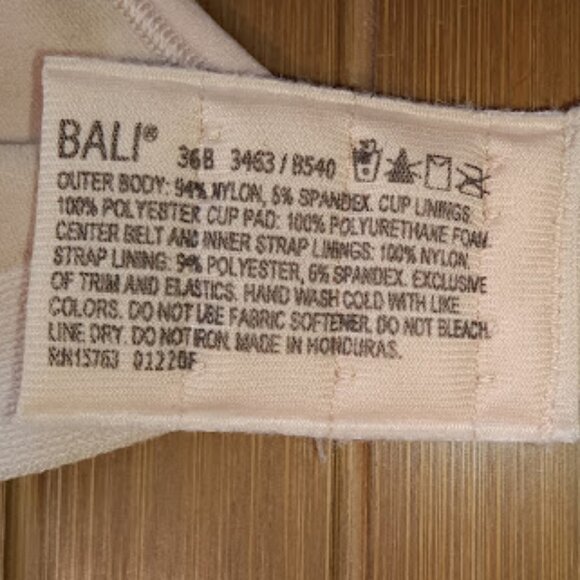 NWT BALI Beauty 36B Bra Nude Comfort Wirefree Side Back Smoothing Beige PolkaDot - Picture 8 of 10
